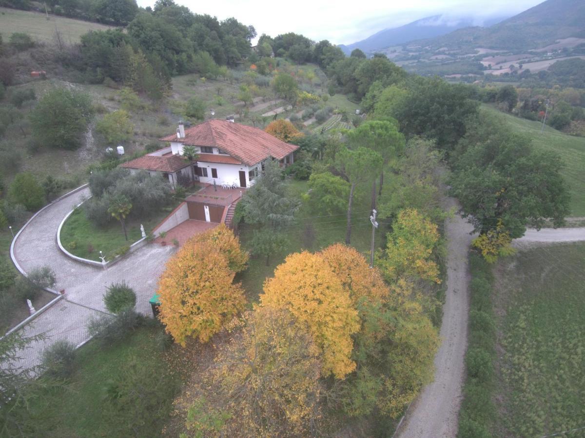 B&B La Poiana Canavaccio di Urbino ภายนอก รูปภาพ