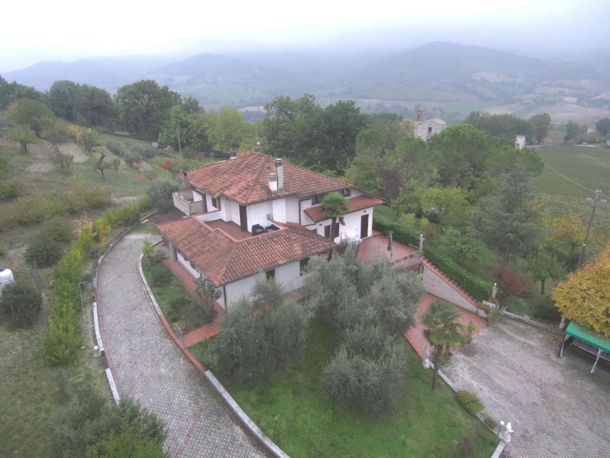 B&B La Poiana Canavaccio di Urbino ภายนอก รูปภาพ