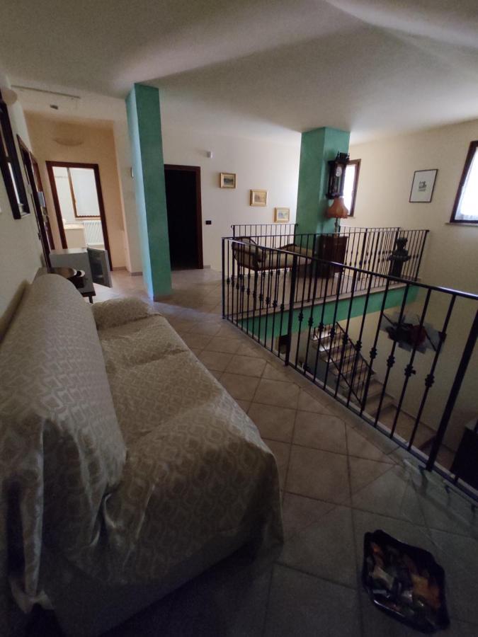 B&B La Poiana Canavaccio di Urbino ภายนอก รูปภาพ