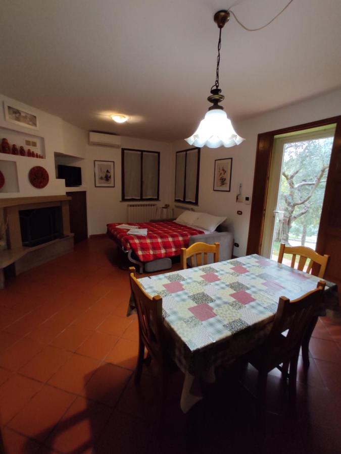 B&B La Poiana Canavaccio di Urbino ภายนอก รูปภาพ