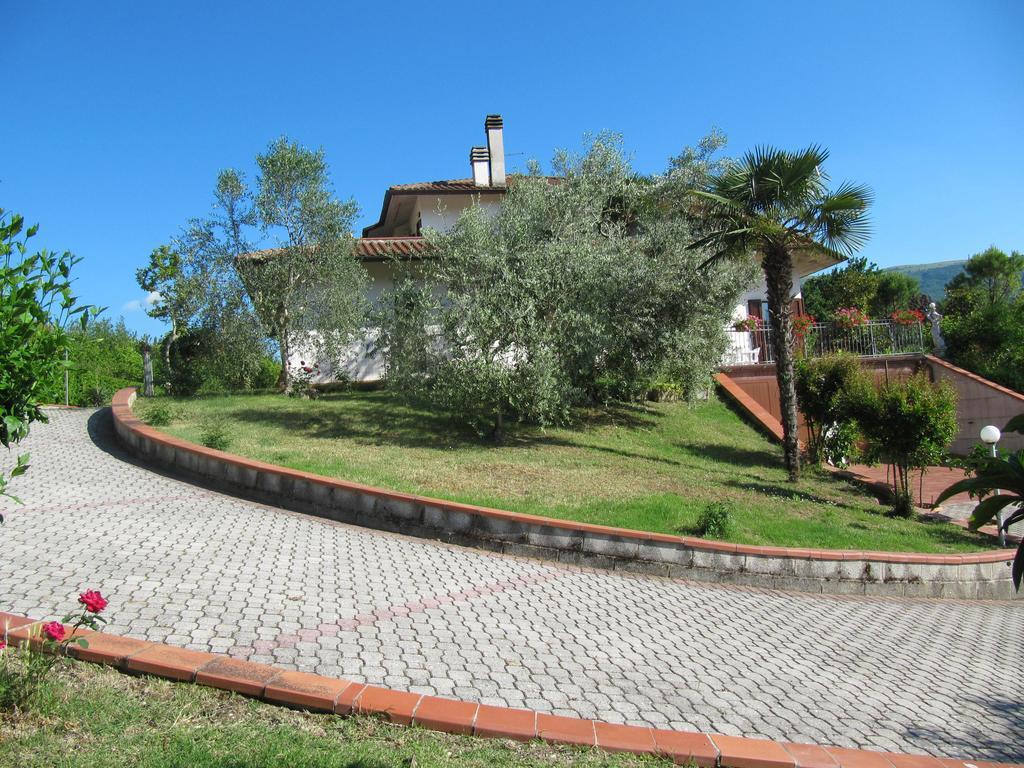 B&B La Poiana Canavaccio di Urbino ภายนอก รูปภาพ