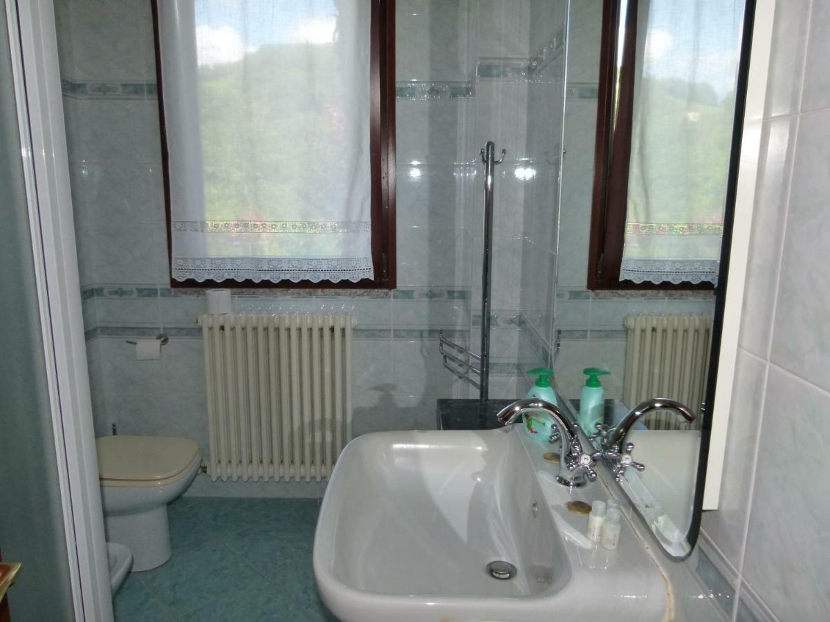 B&B La Poiana Canavaccio di Urbino ภายนอก รูปภาพ