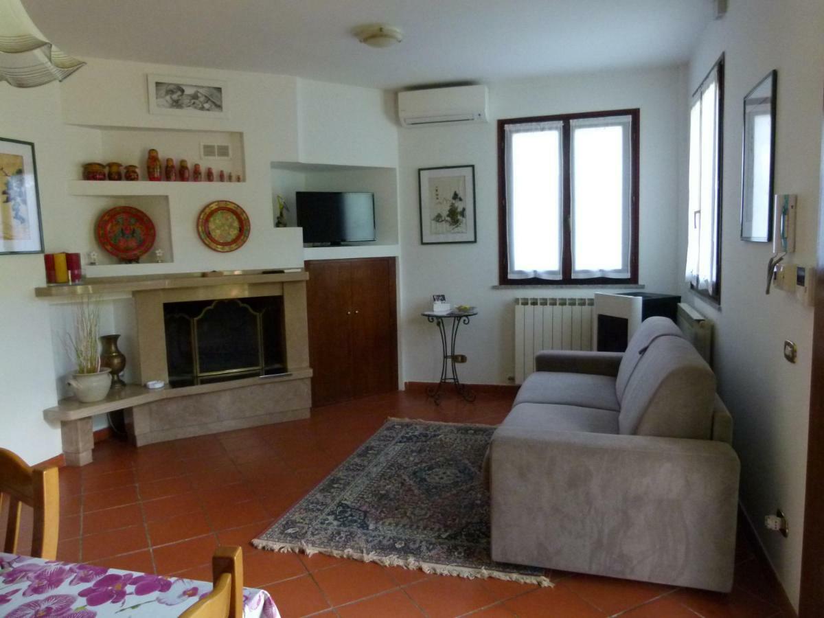 B&B La Poiana Canavaccio di Urbino ภายนอก รูปภาพ